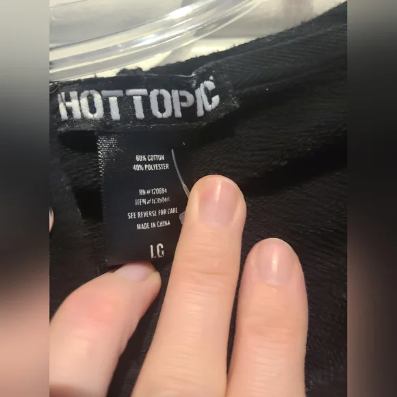 Hot Topic Crop Sweatshirt - Picture 2 of 3
